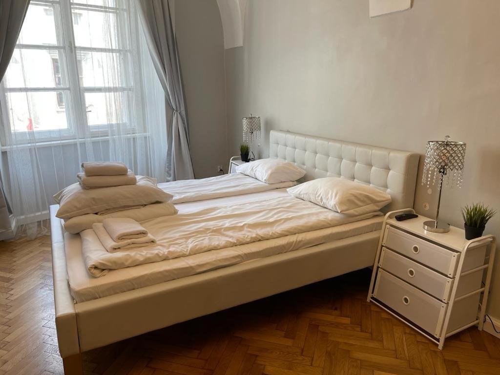 קרקוב Florianska Deluxe Apartments With Air Condition מראה חיצוני תמונה