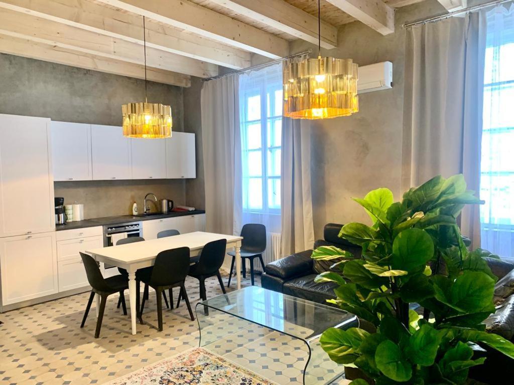 קרקוב Florianska Deluxe Apartments With Air Condition מראה חיצוני תמונה