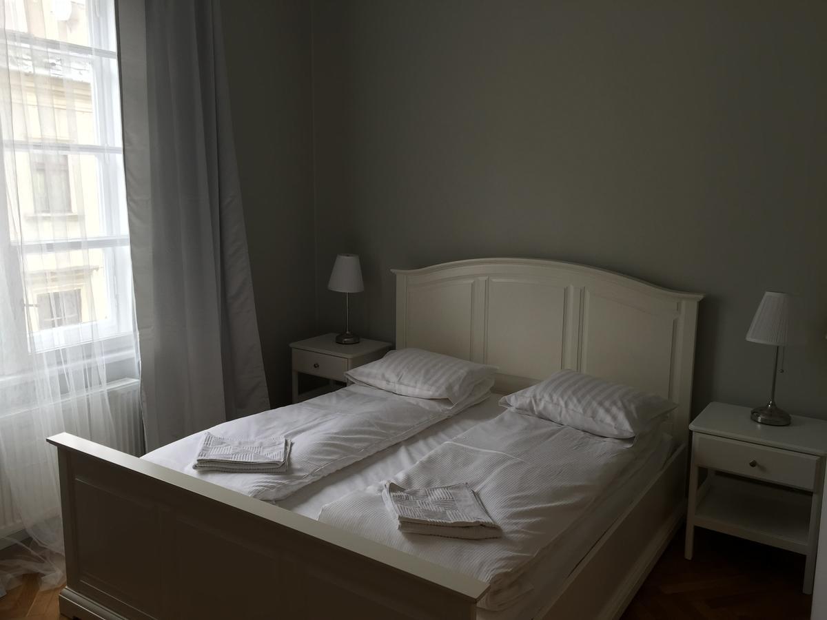 קרקוב Florianska Deluxe Apartments With Air Condition מראה חיצוני תמונה